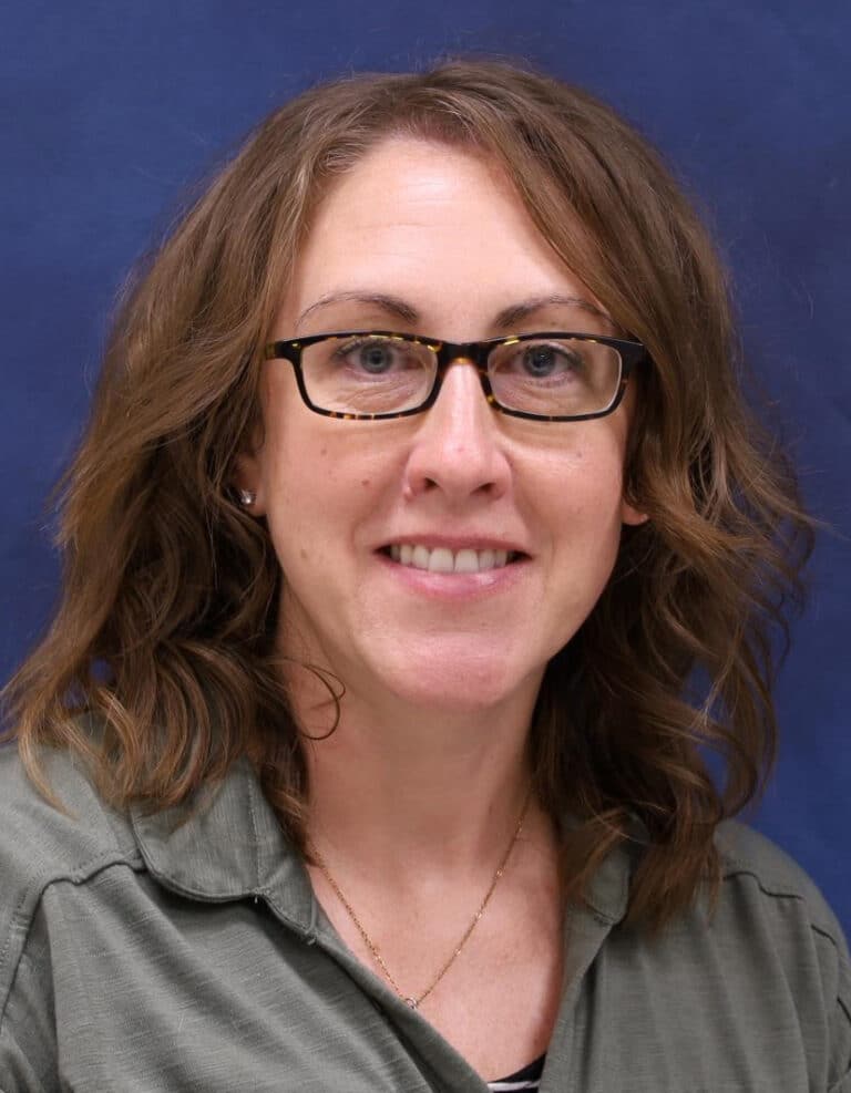 Photo of instructor Natash Jennings